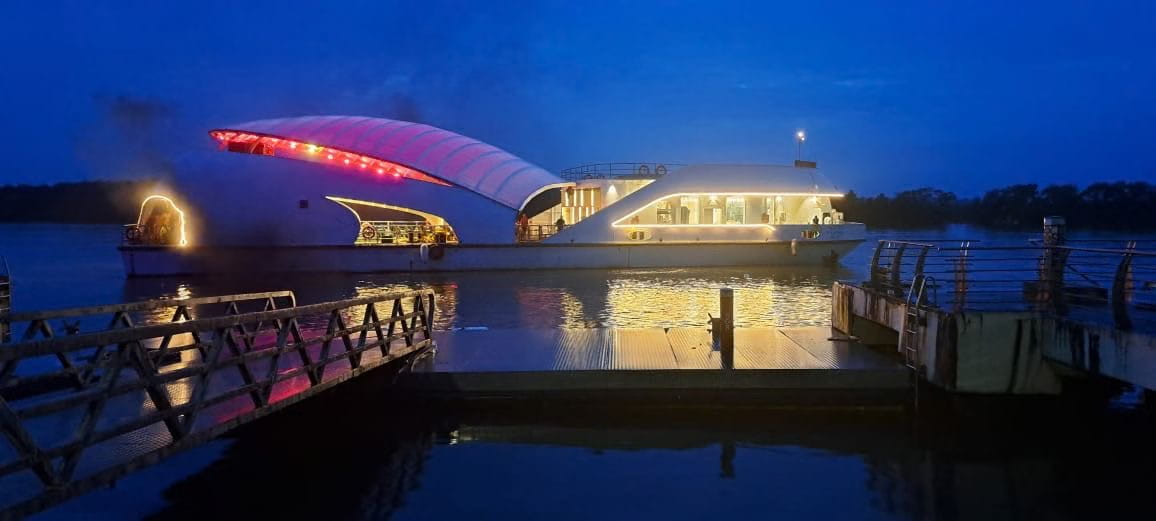 Nirwana Dinner Cruise